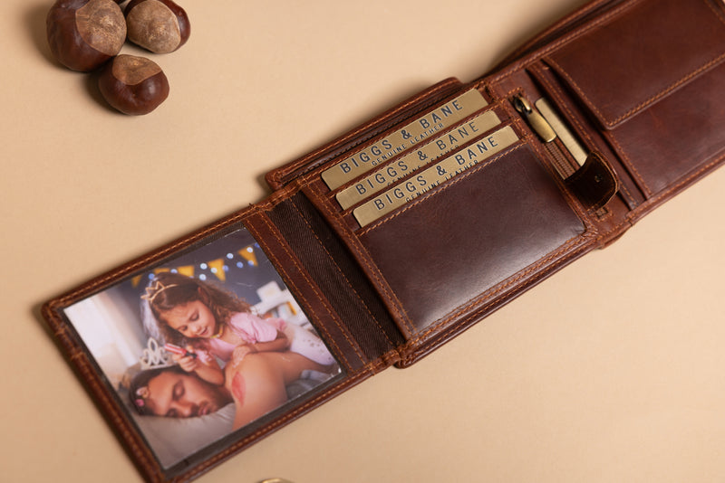 Personalised Engraved Men's High Capacity Bifold Brown Leather Wallet