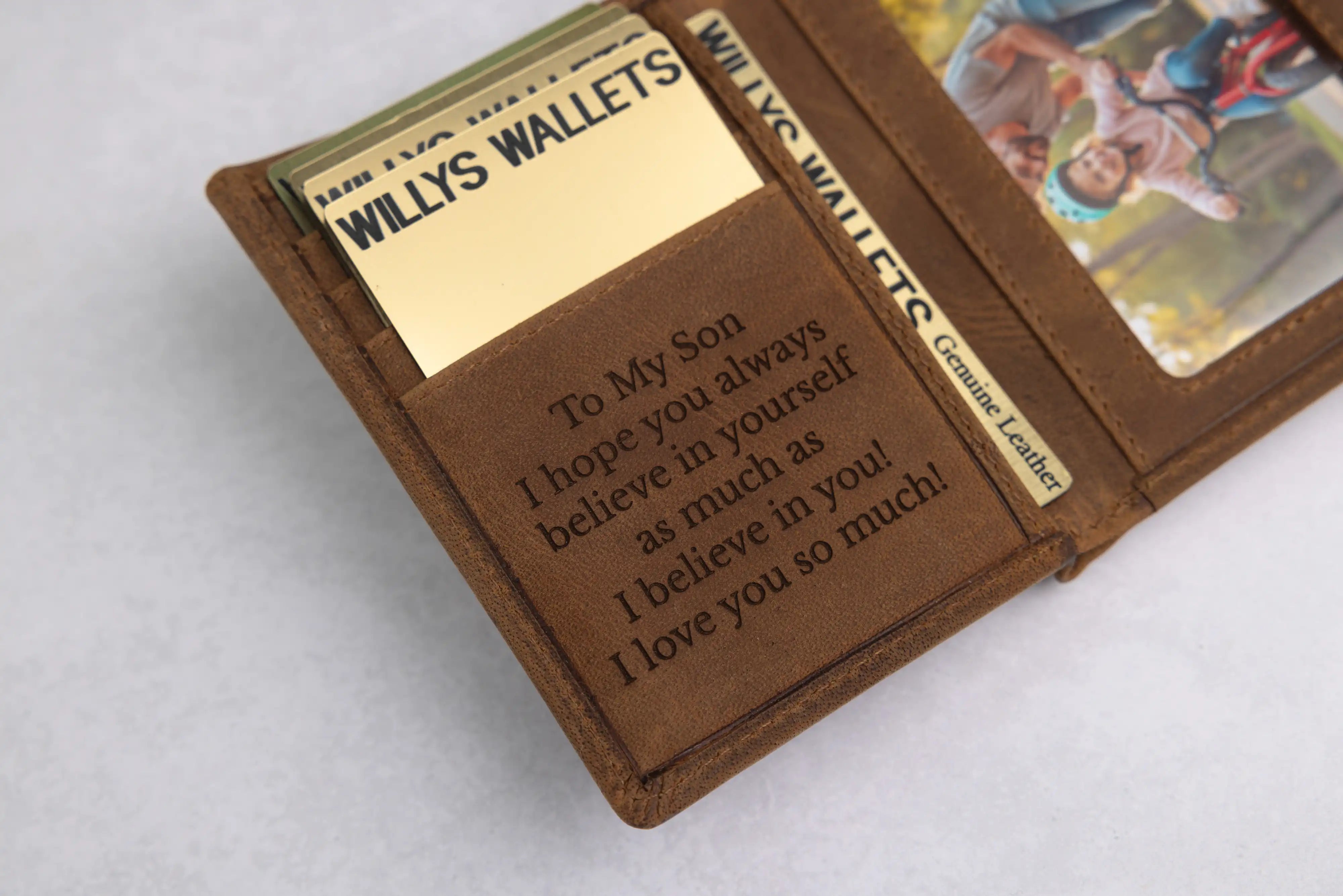 Personalised Rustic Brown Leather Wallet – Trifold RFID Wallet for Men