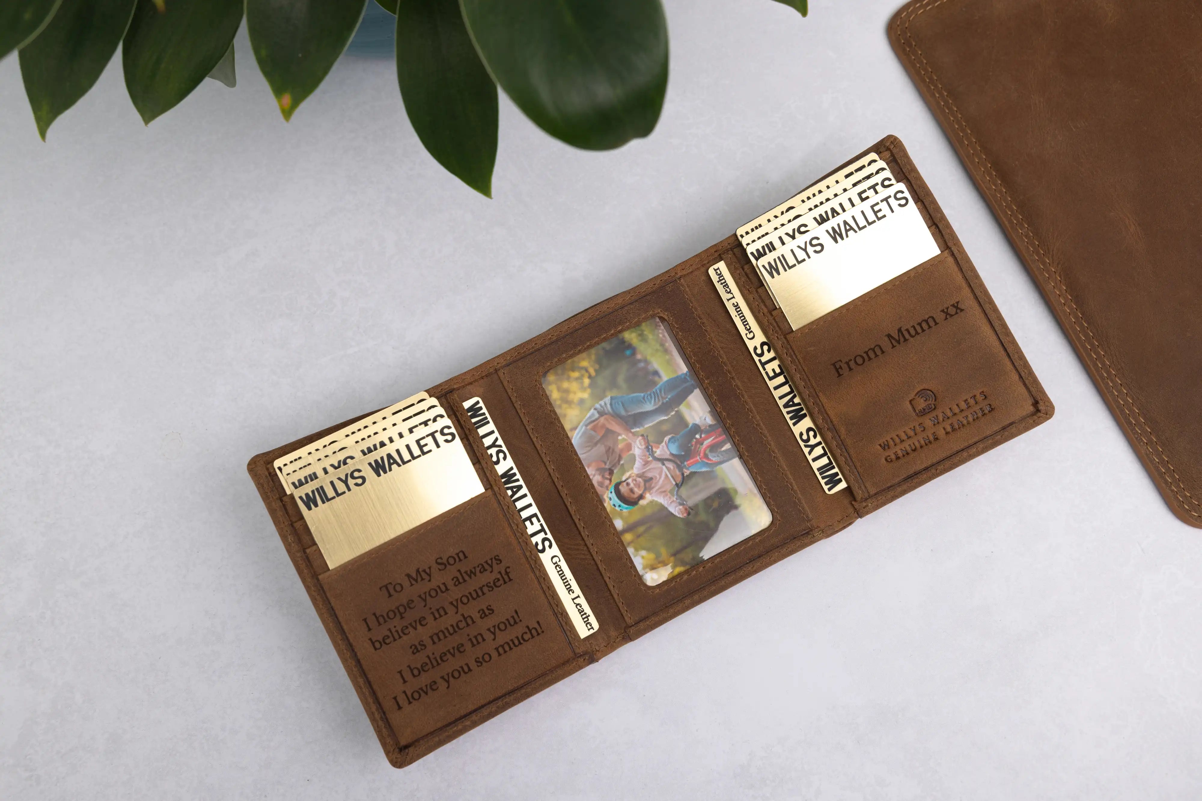 Personalised Rustic Brown Leather Wallet – Trifold RFID Wallet for Men