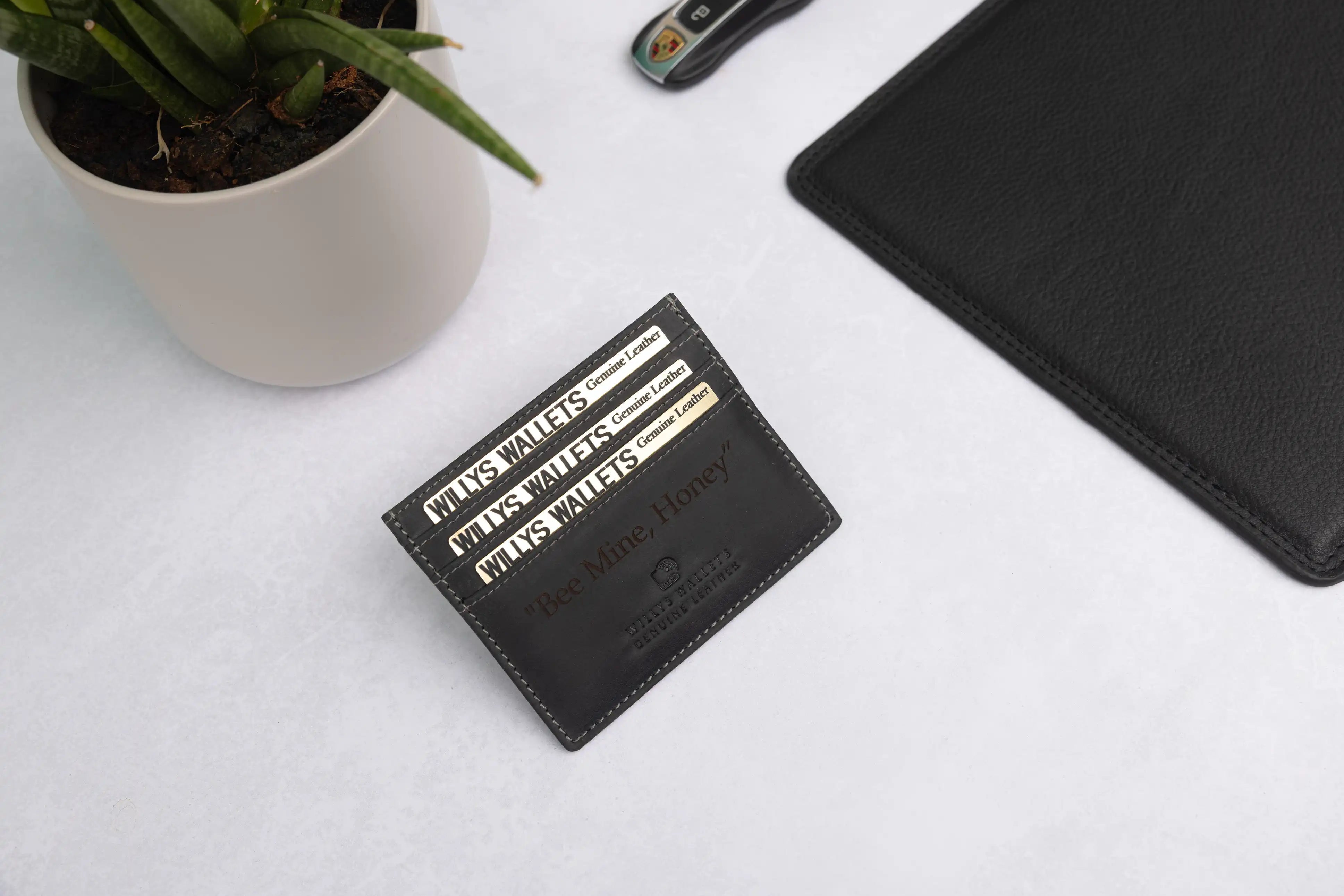 Personalised Black Hunter Leather Card Holder – RFID Slim Wallet