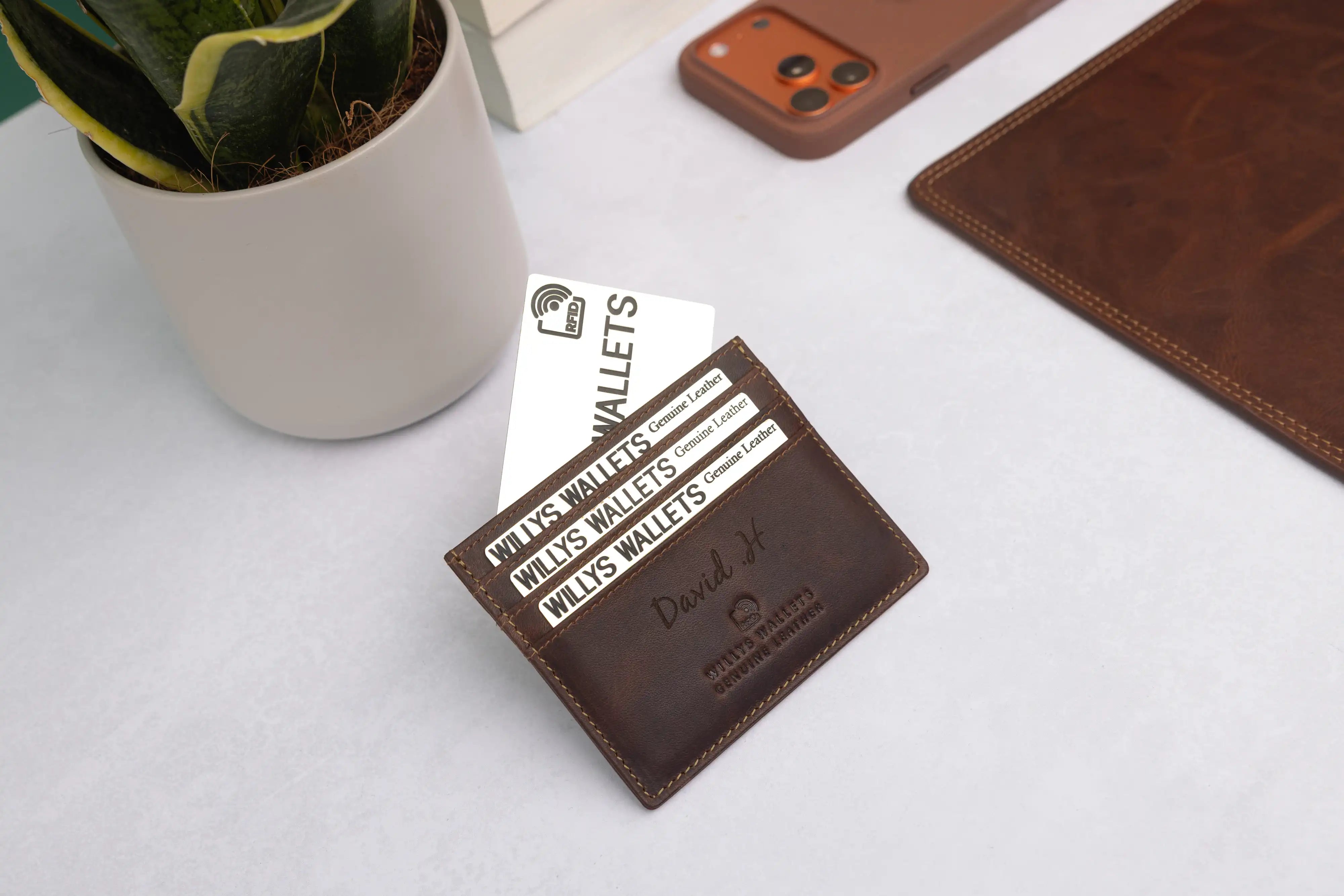 Personalised Brown Leather Card Holder – Slim RFID Wallet