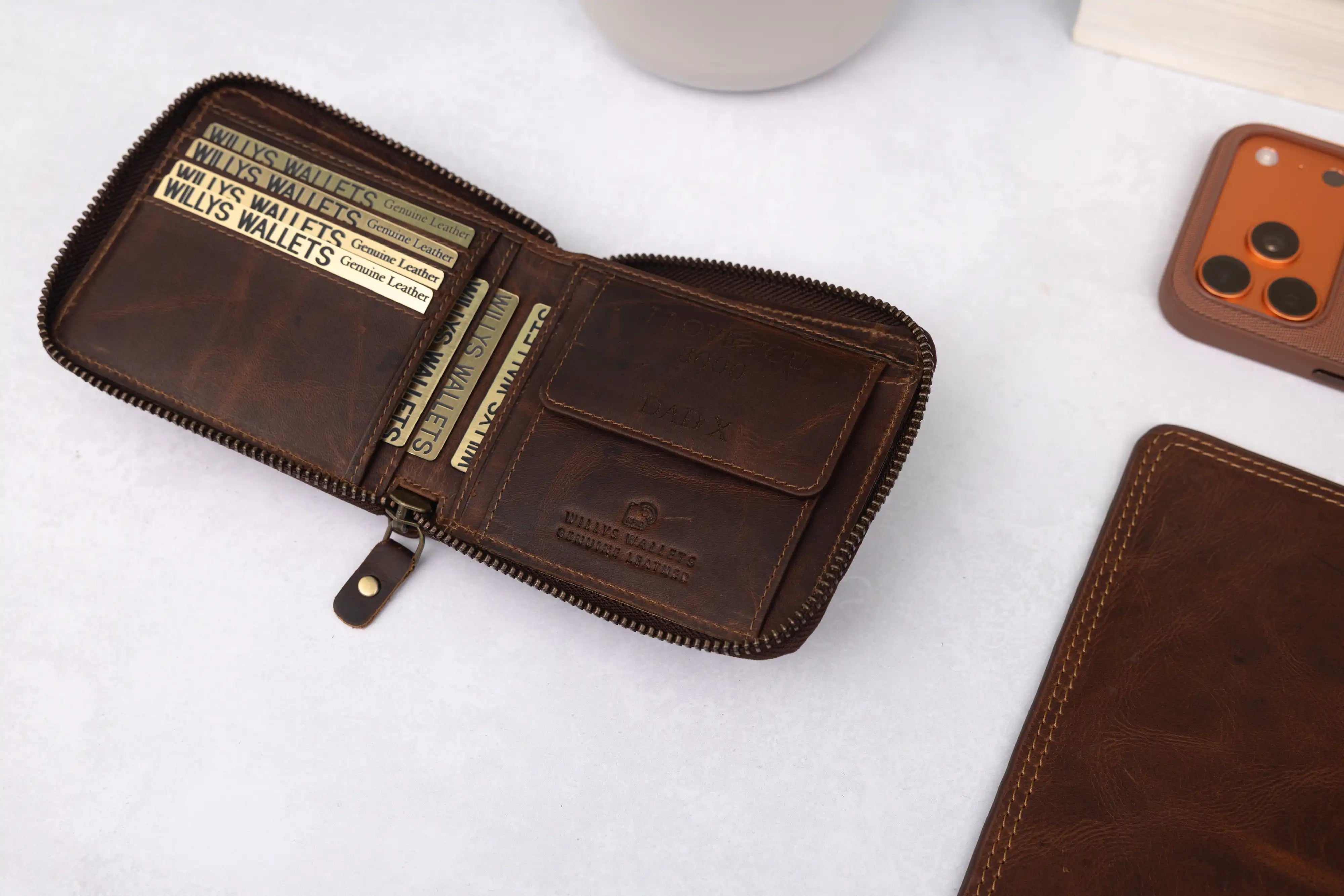 Personalised Brown Leather Wallet – Zip-Around Bifold Design