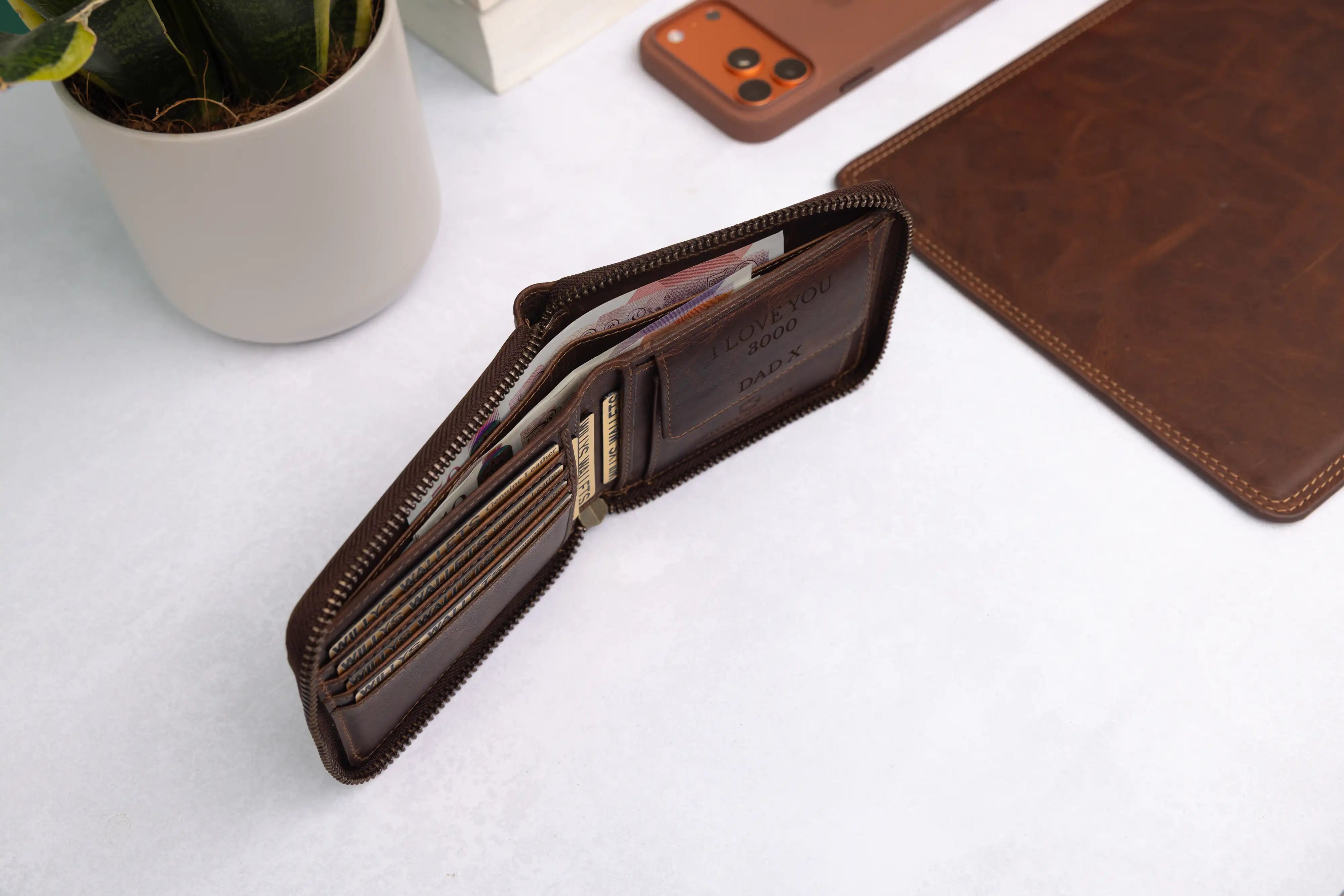 Personalised Brown Leather Wallet – Zip-Around Bifold Design