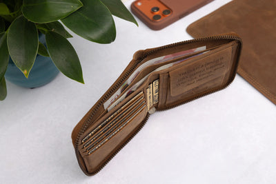 Personalised Rustic Brown Leather Wallet – Bifold Zip-Around RFID Wallet