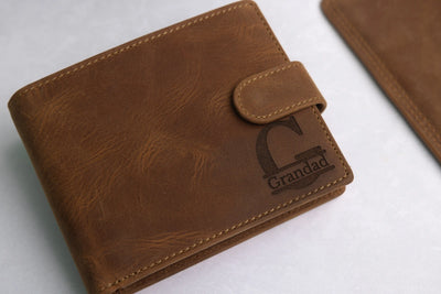 Personalised High-Capacity Rustic Brown Hunter Leather Wallet – Bifold RFID Wallet for Men