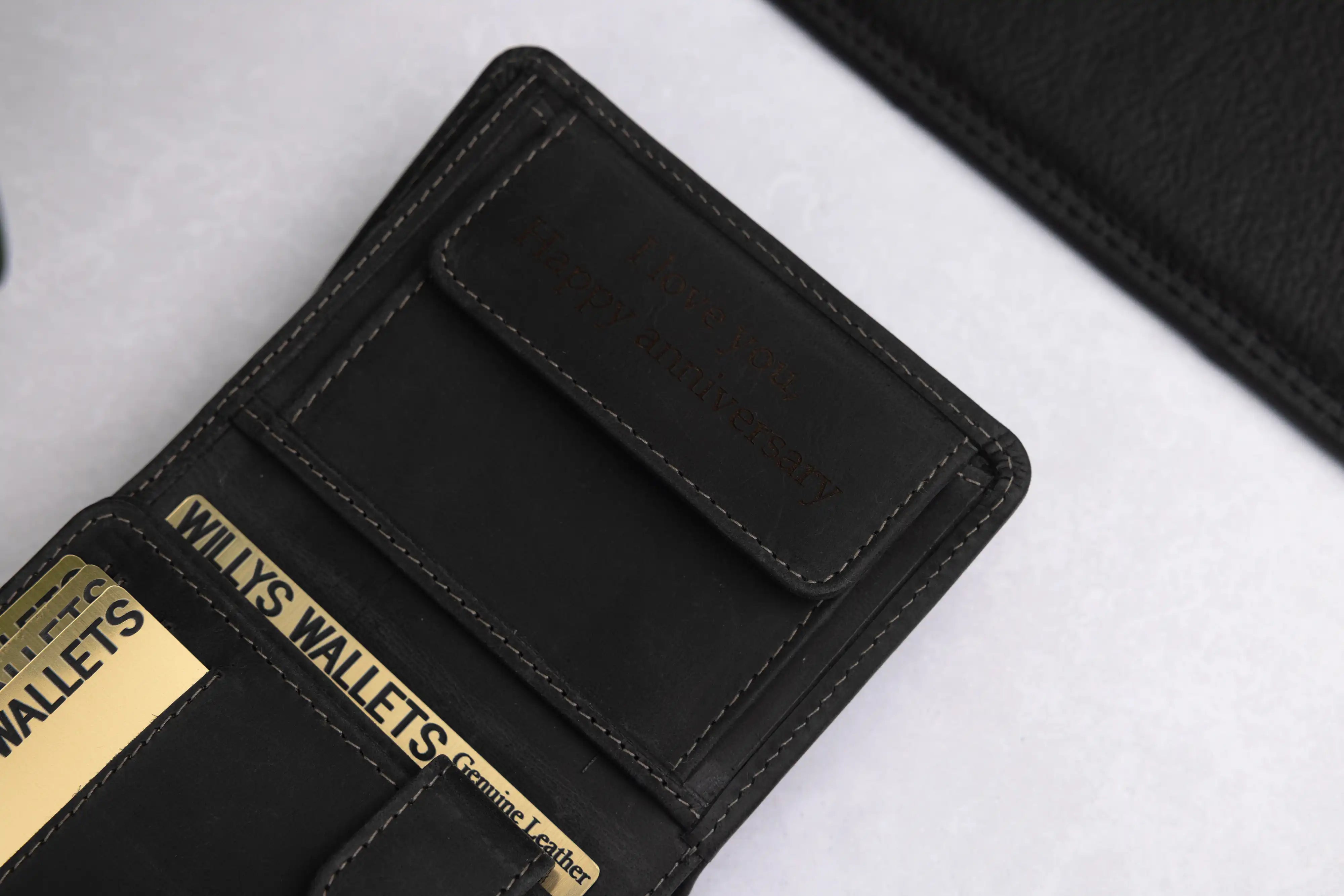 Personalised Black Hunter Leather Wallet – Trifold RFID Wallet for Men