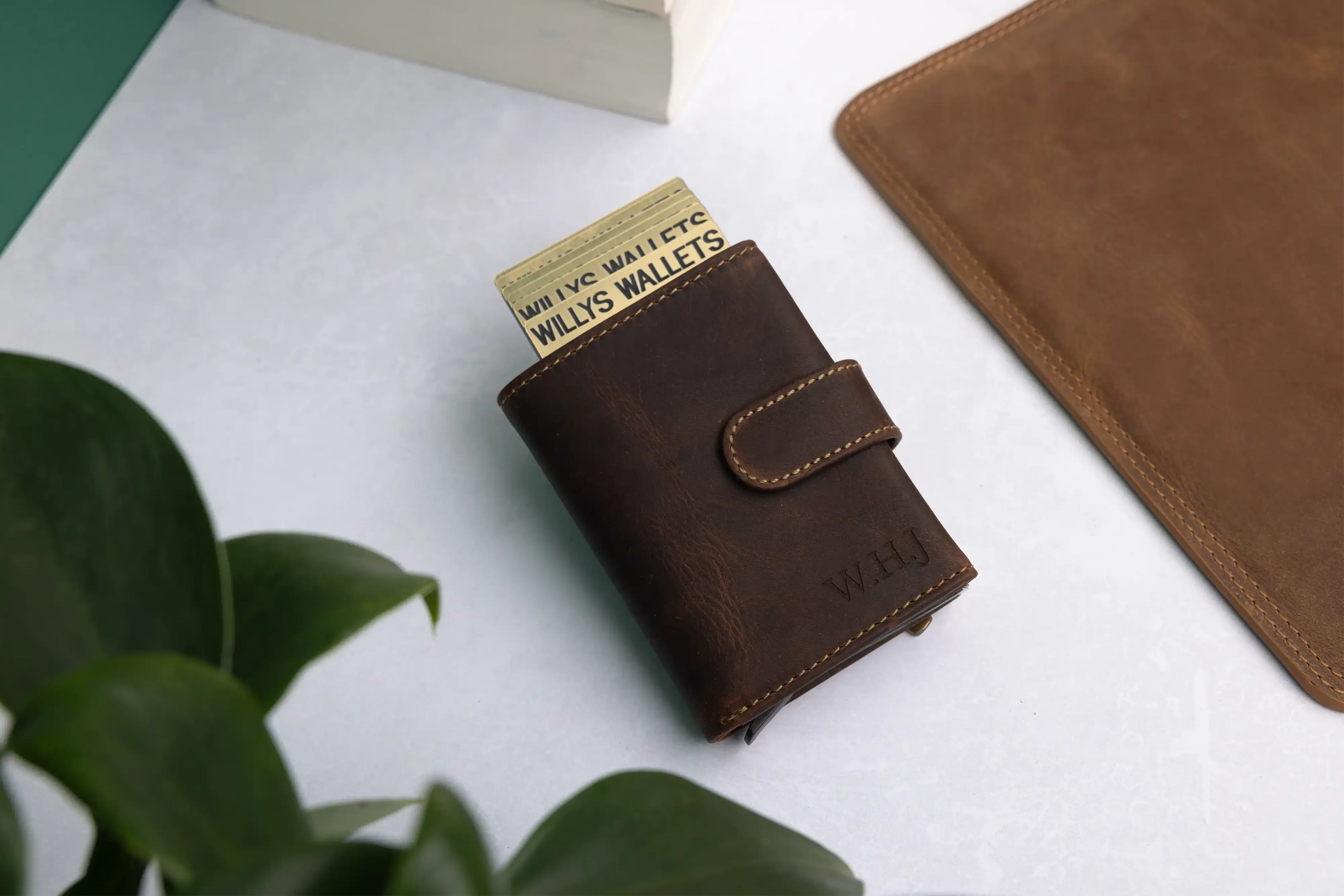 Personalised 6-Card Brown Pop-Up Wallet – RFID Secure, Compact & Stylish
