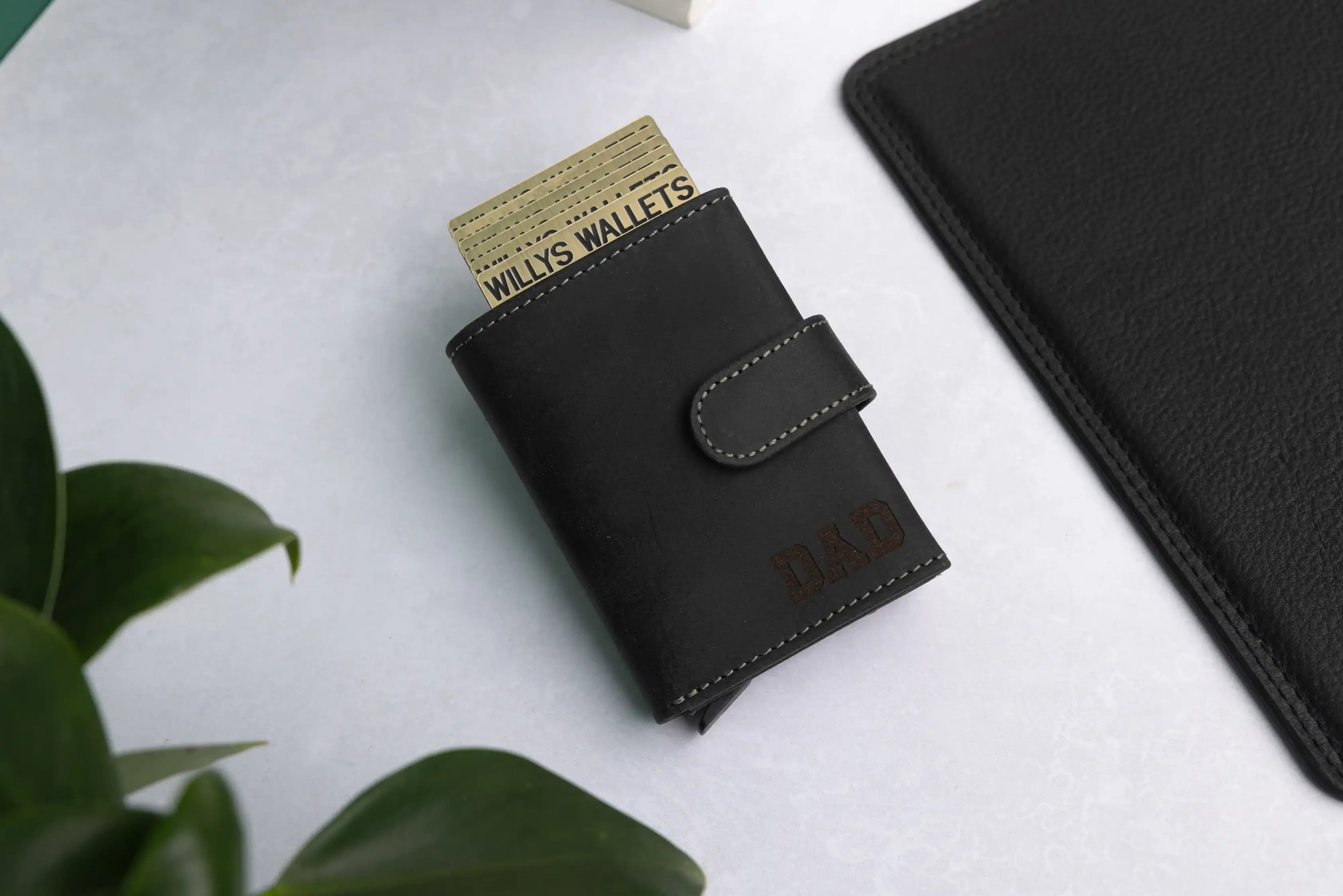 Personalised 6-Card Black Pop-Up Wallet – RFID Secure, Compact & Stylish